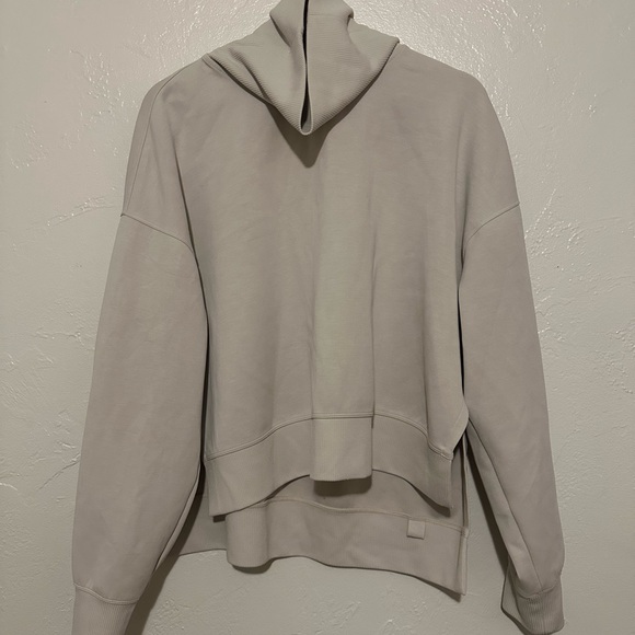 lululemon athletica Light Gray Hoodie - Picture 1 of 8
